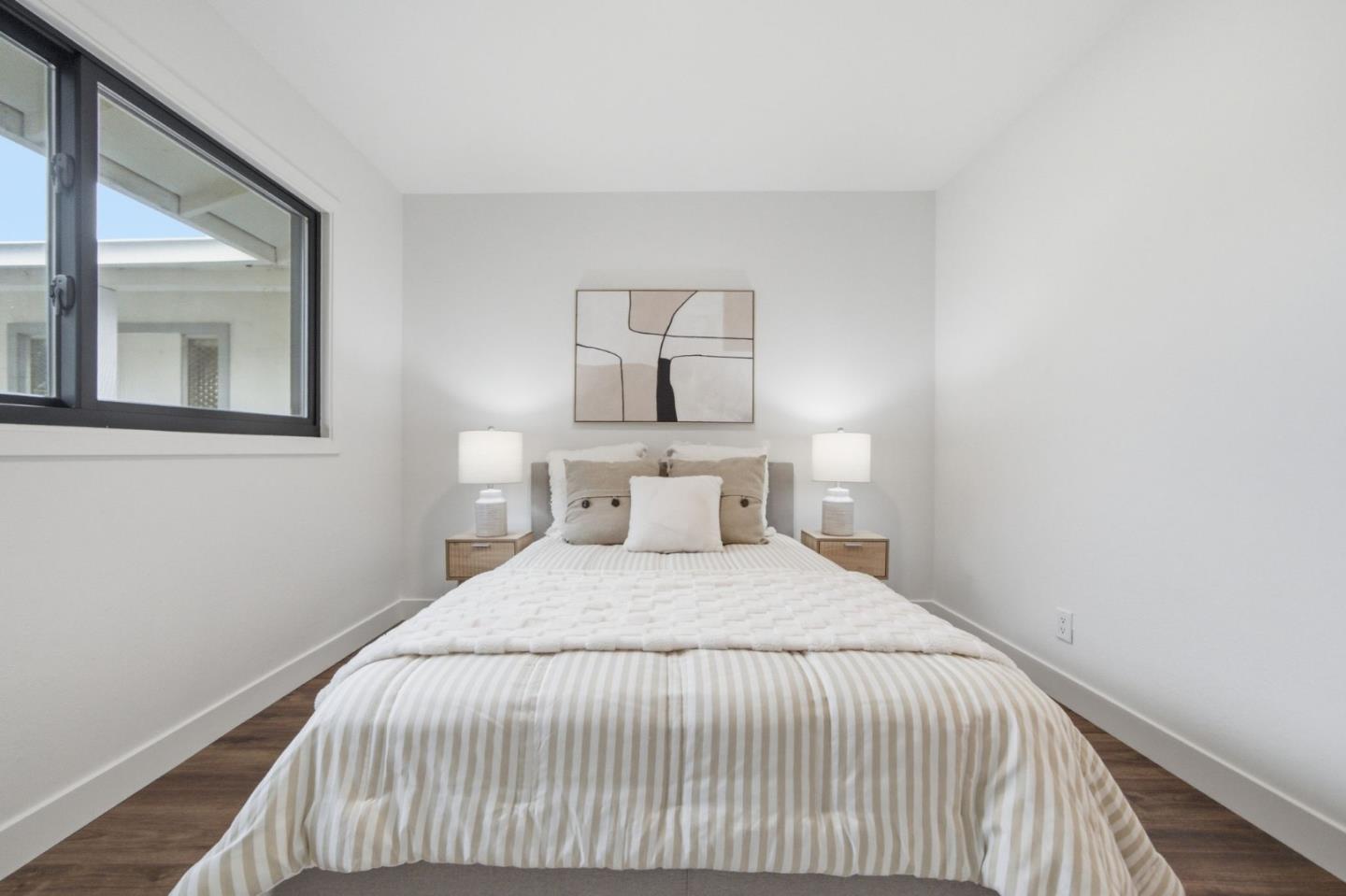 190 Dayton CT