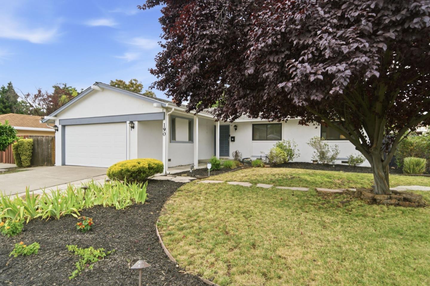 190 Dayton CT