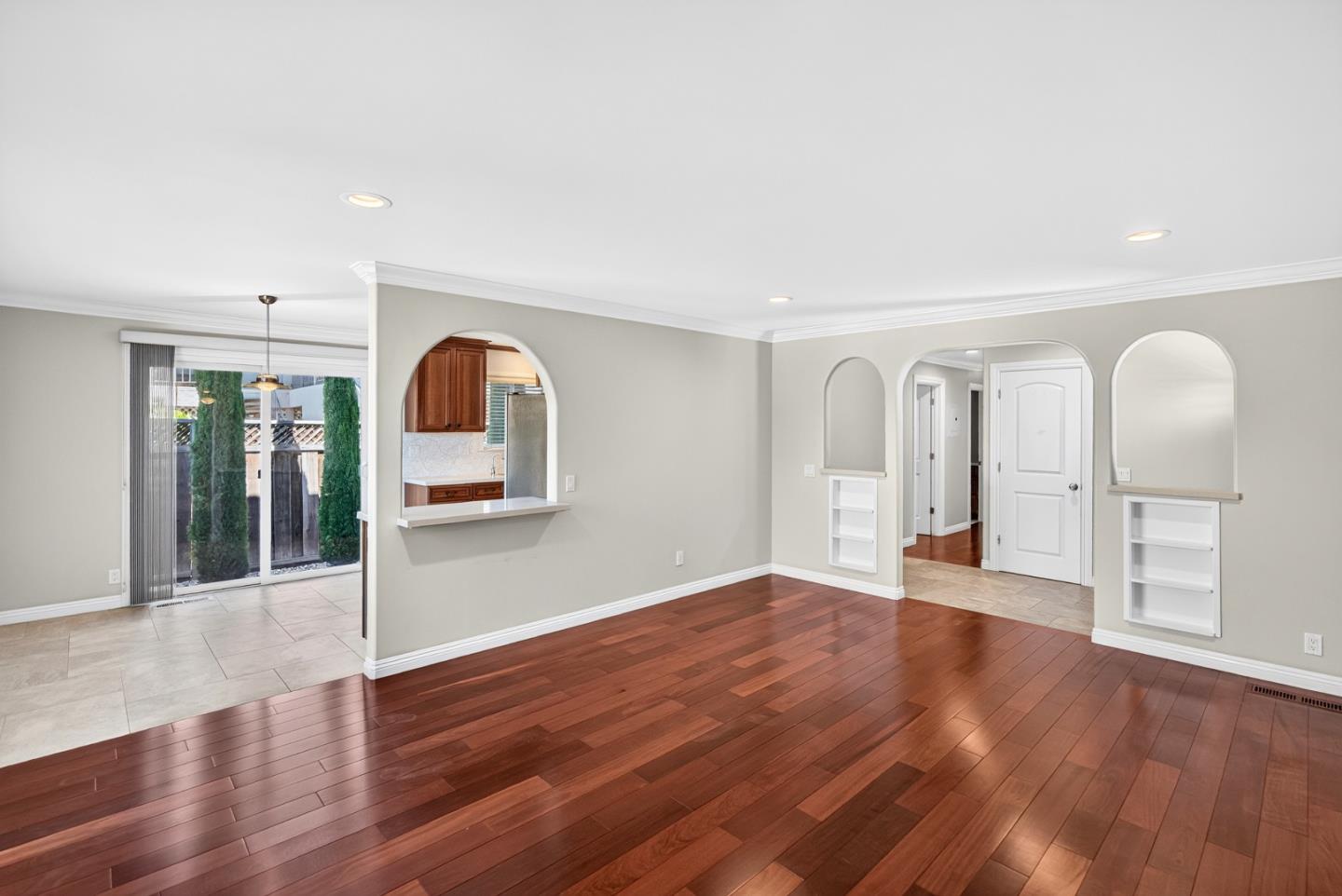 1026 Valerian WAY
