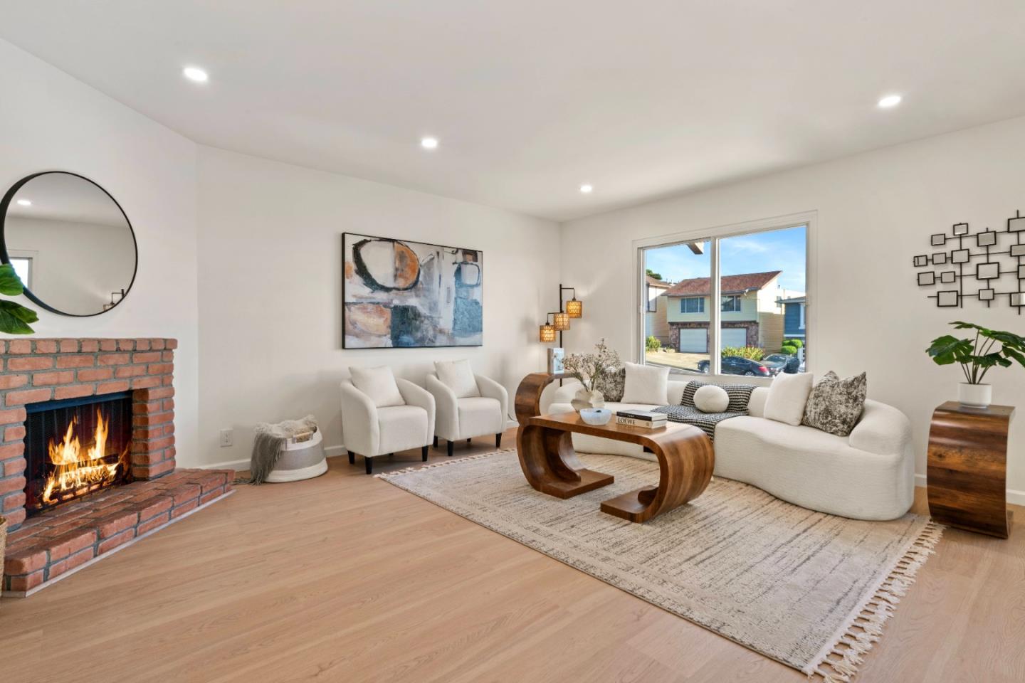964 Gellert BLVD