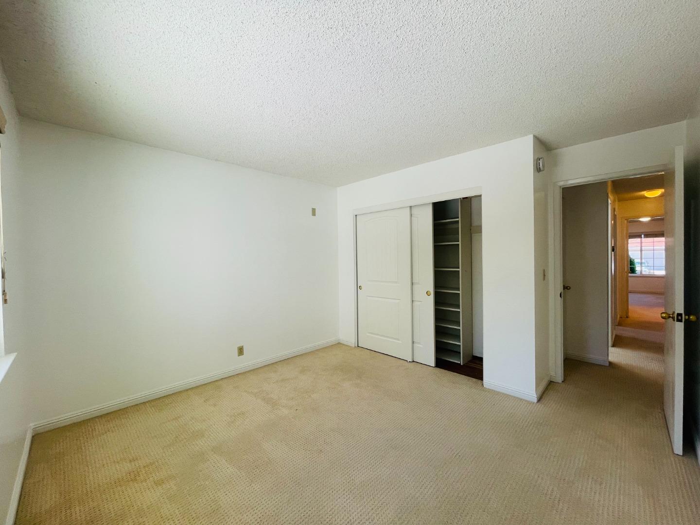 1150 Stafford DR