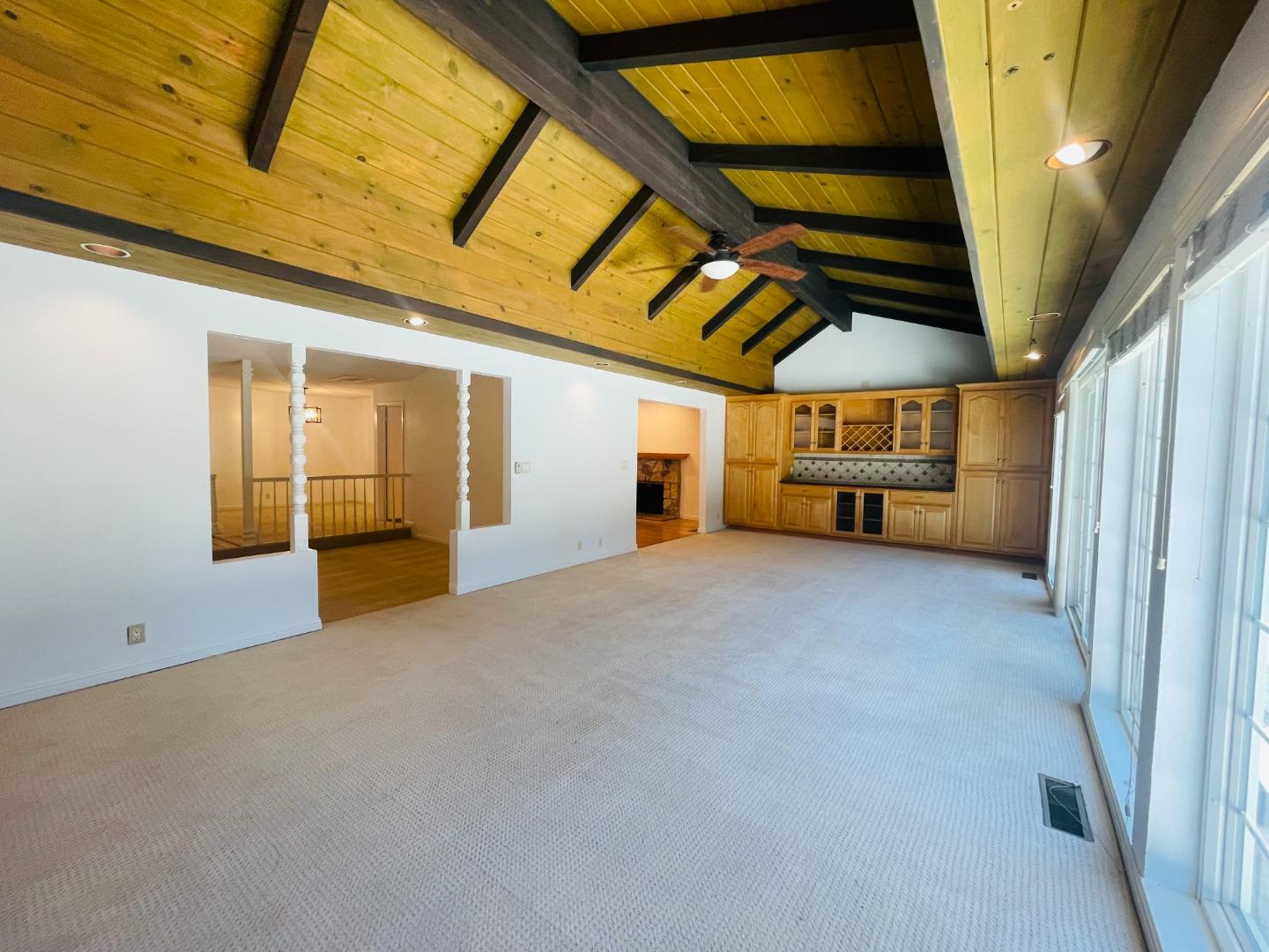 1150 Stafford DR