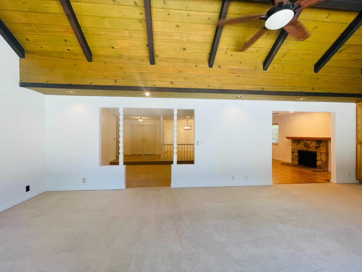 1150 Stafford DR