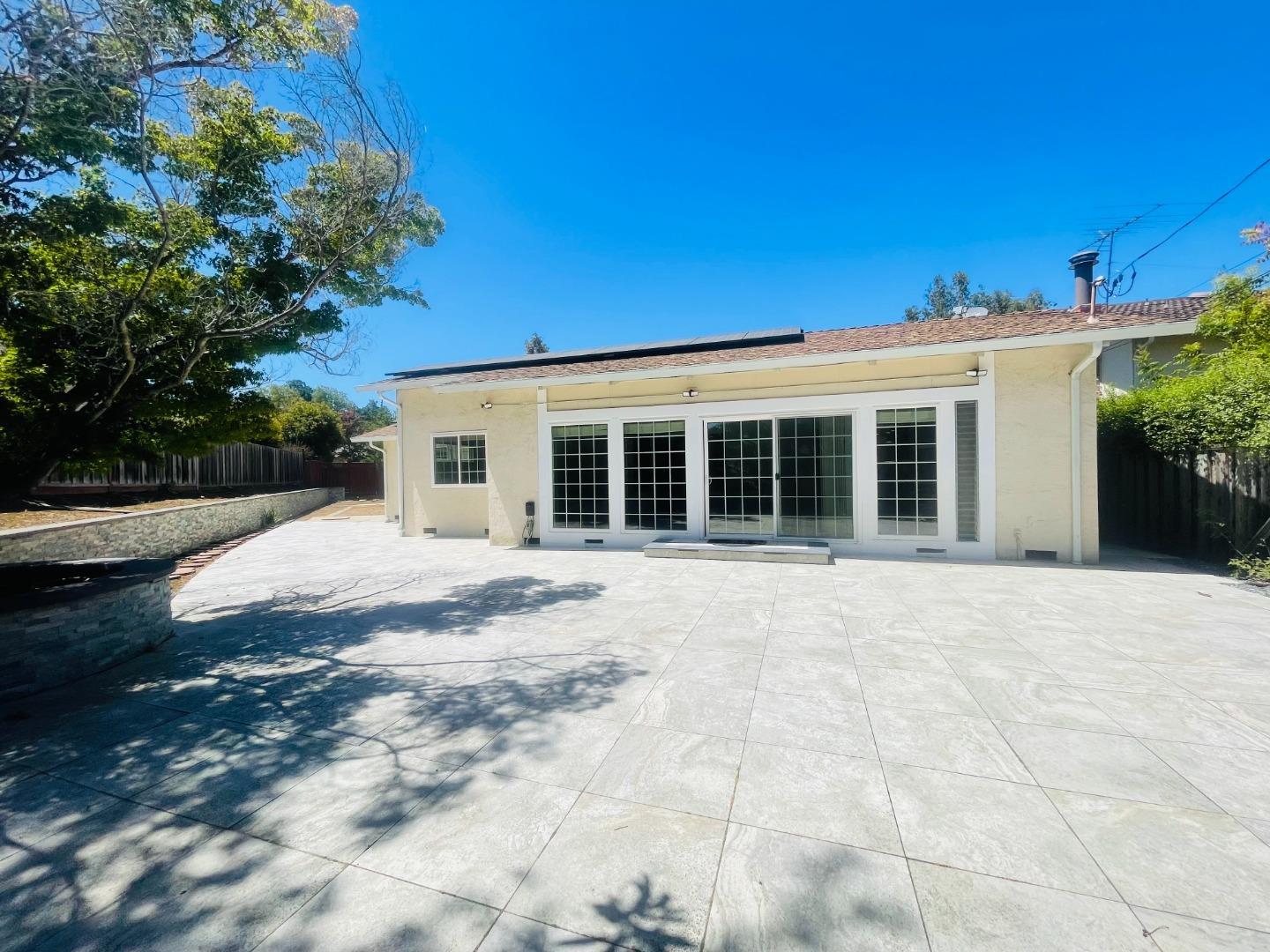 1150 Stafford DR