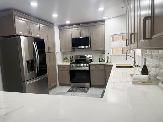 709 Millstream DR 709