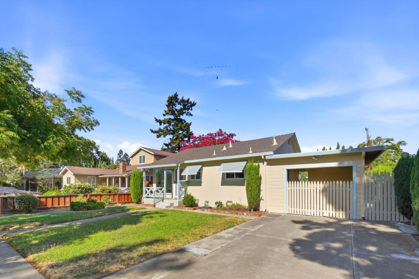 526 Leigh AVE