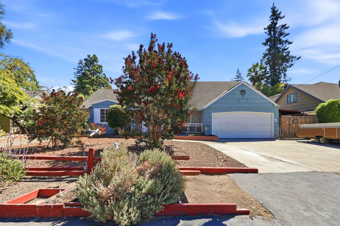 1466 Ben Roe DR