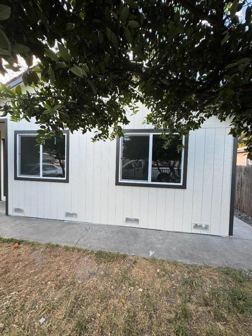 76 Sunset CT