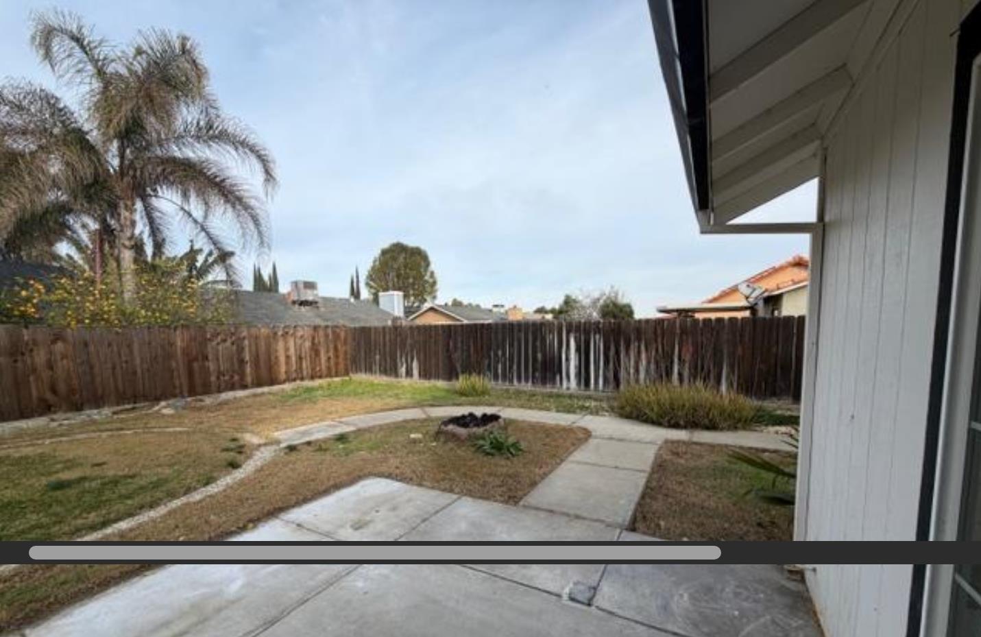 515 N Santa Monica Street
