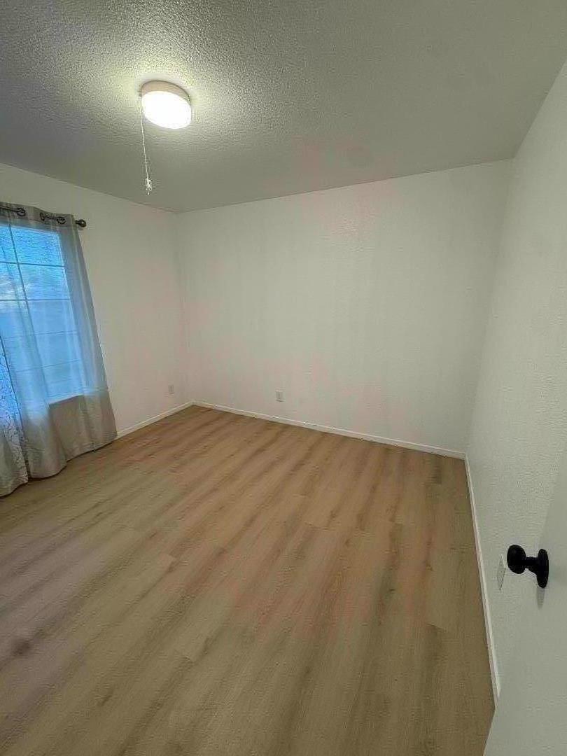 515 N Santa Monica Street