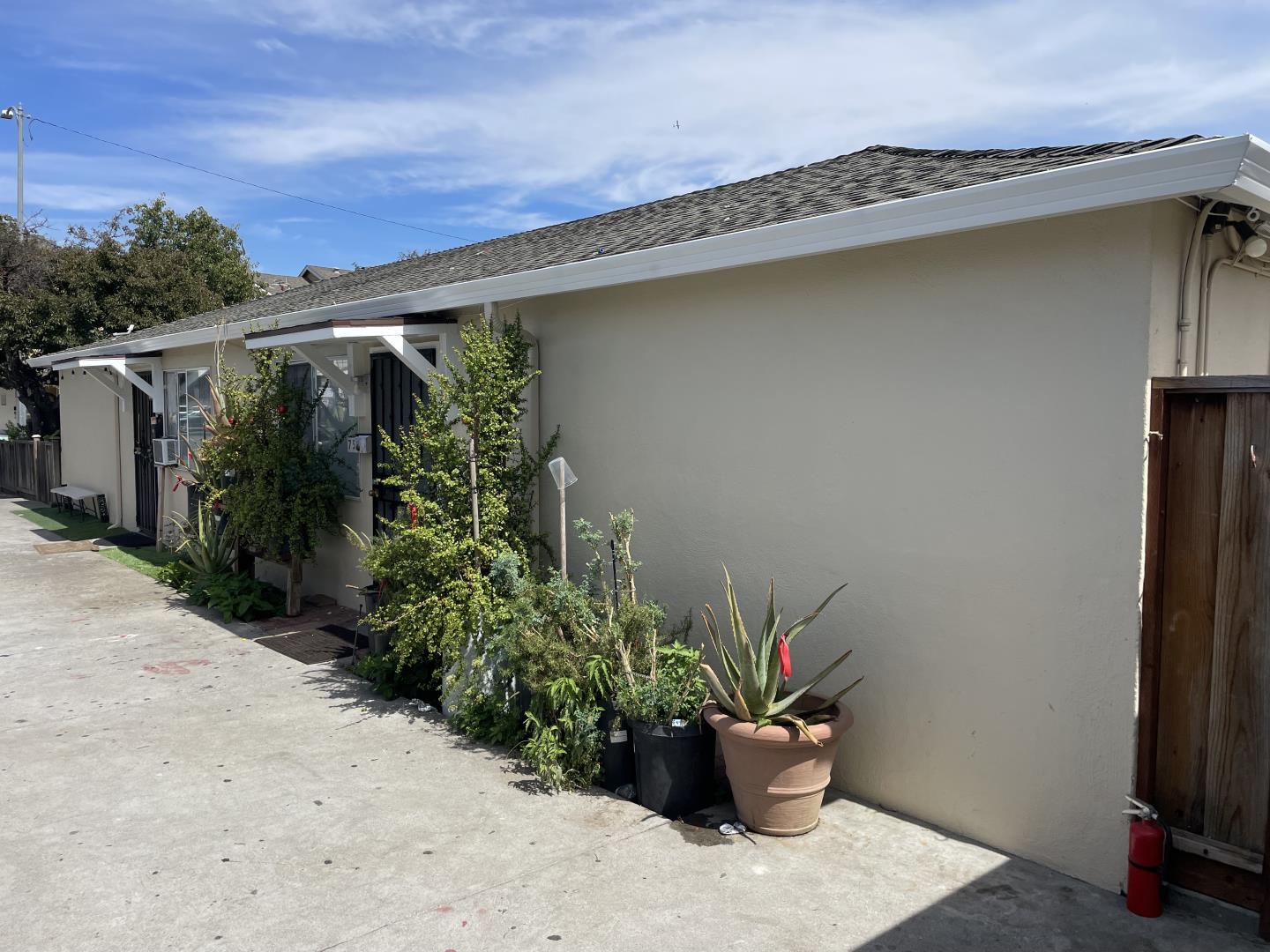 757 - 759 Bonita AVE