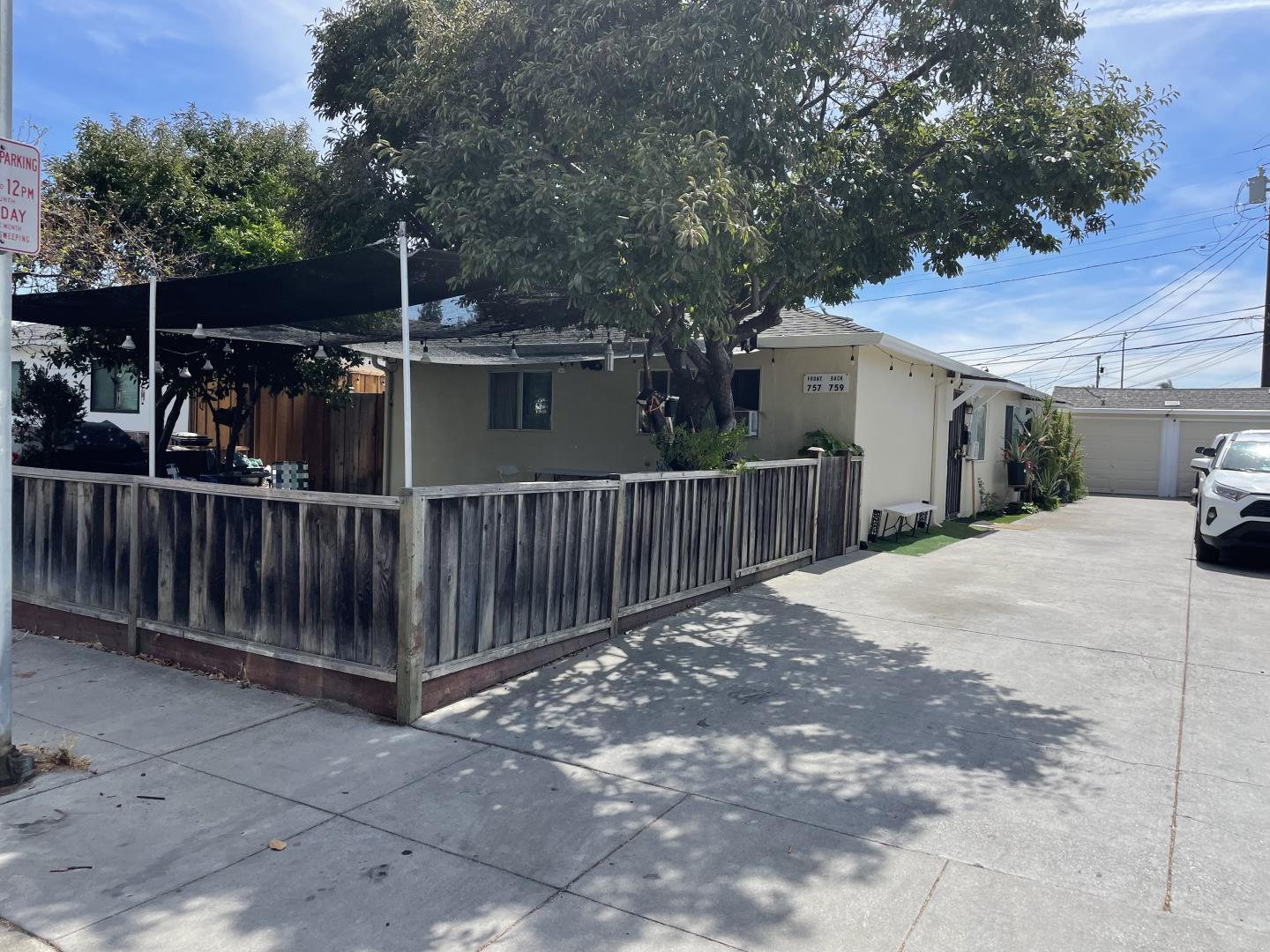757 - 759 Bonita AVE