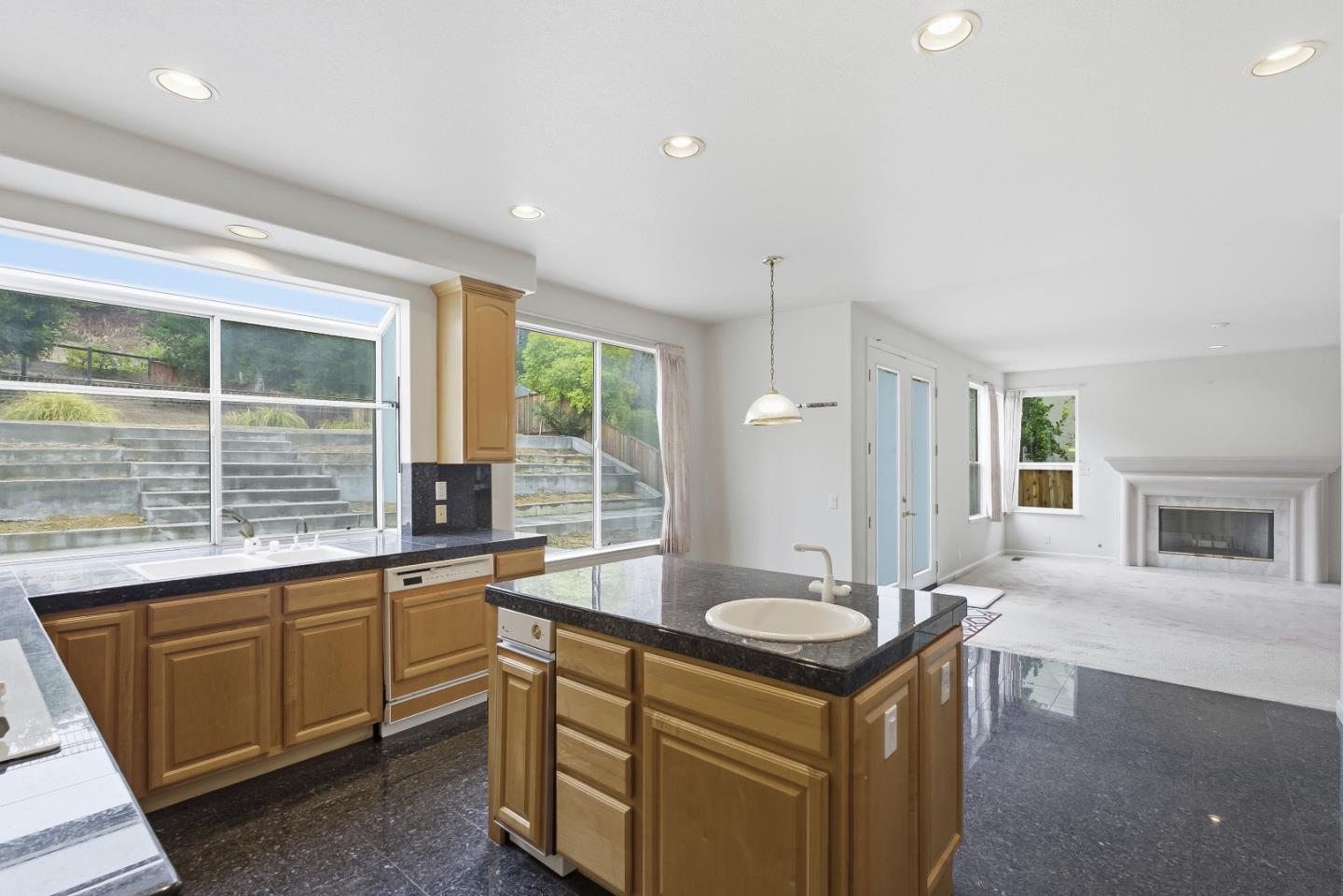 6594 Pfeiffer Ranch RD