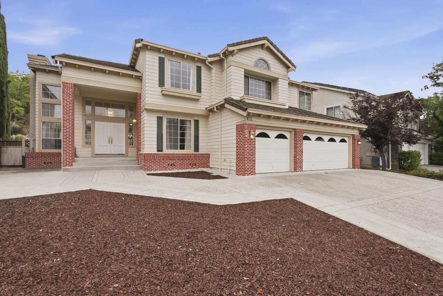 6594 Pfeiffer Ranch RD