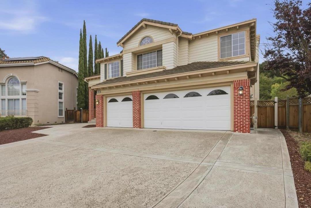 6594 Pfeiffer Ranch RD