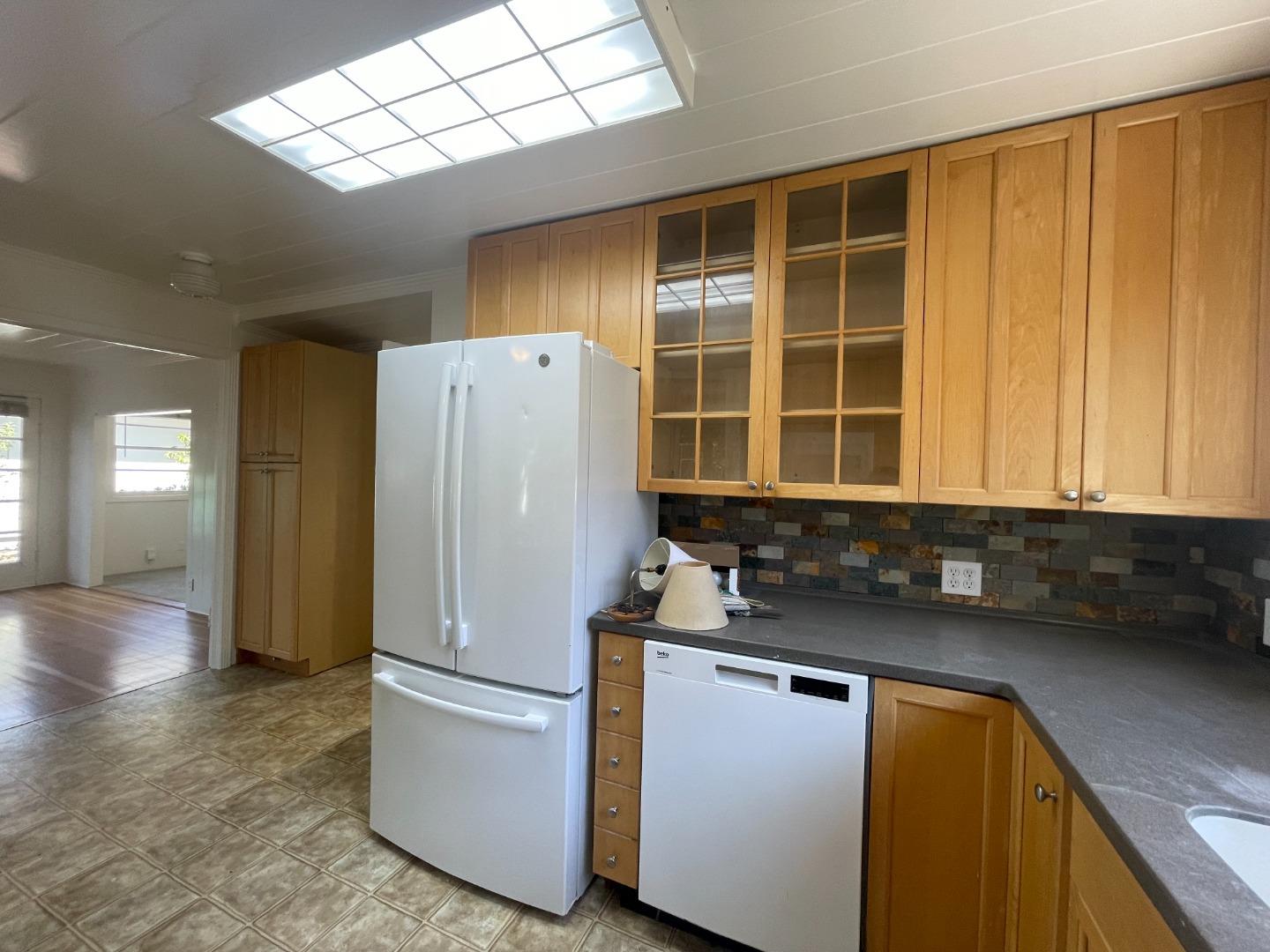 501A Palmer LN
