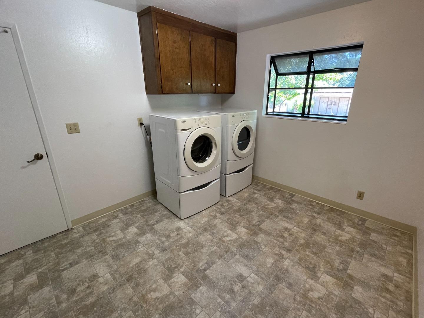 9175 Vista Del Monte CT
