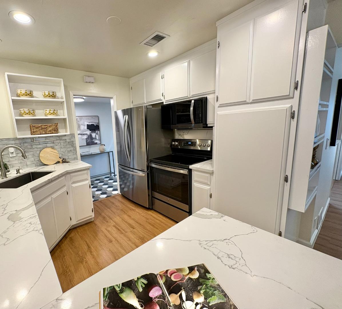 2803 Ivywood CT