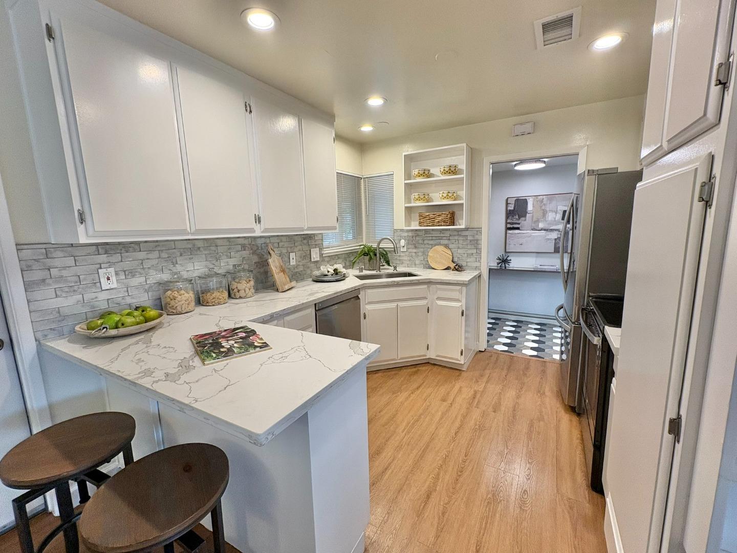 2803 Ivywood CT