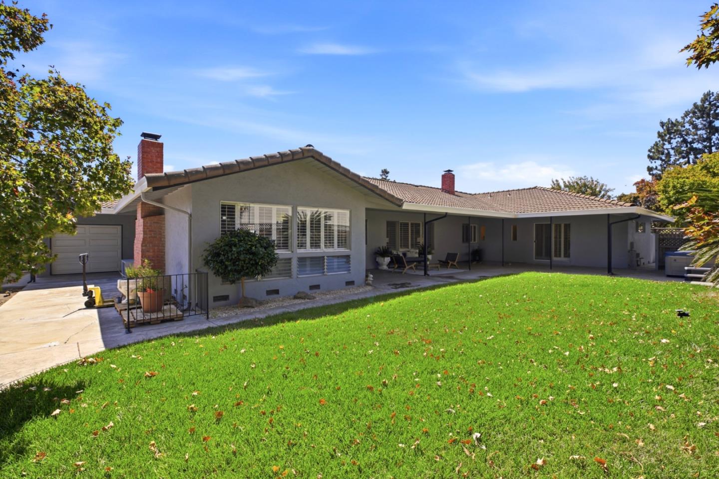1427 Glen Ellen WAY