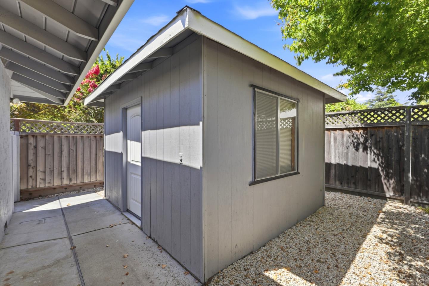 1427 Glen Ellen WAY
