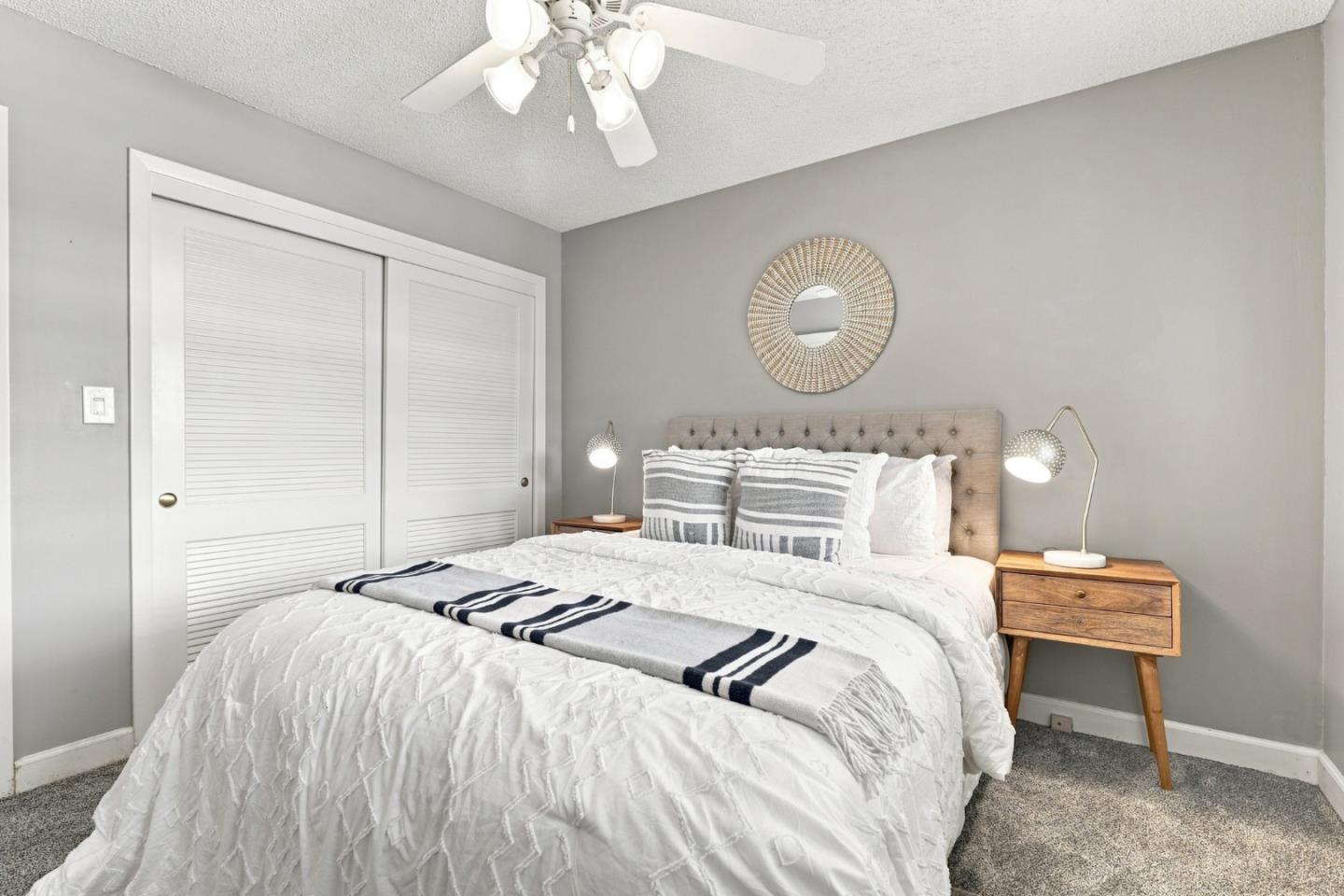 1427 Glen Ellen WAY