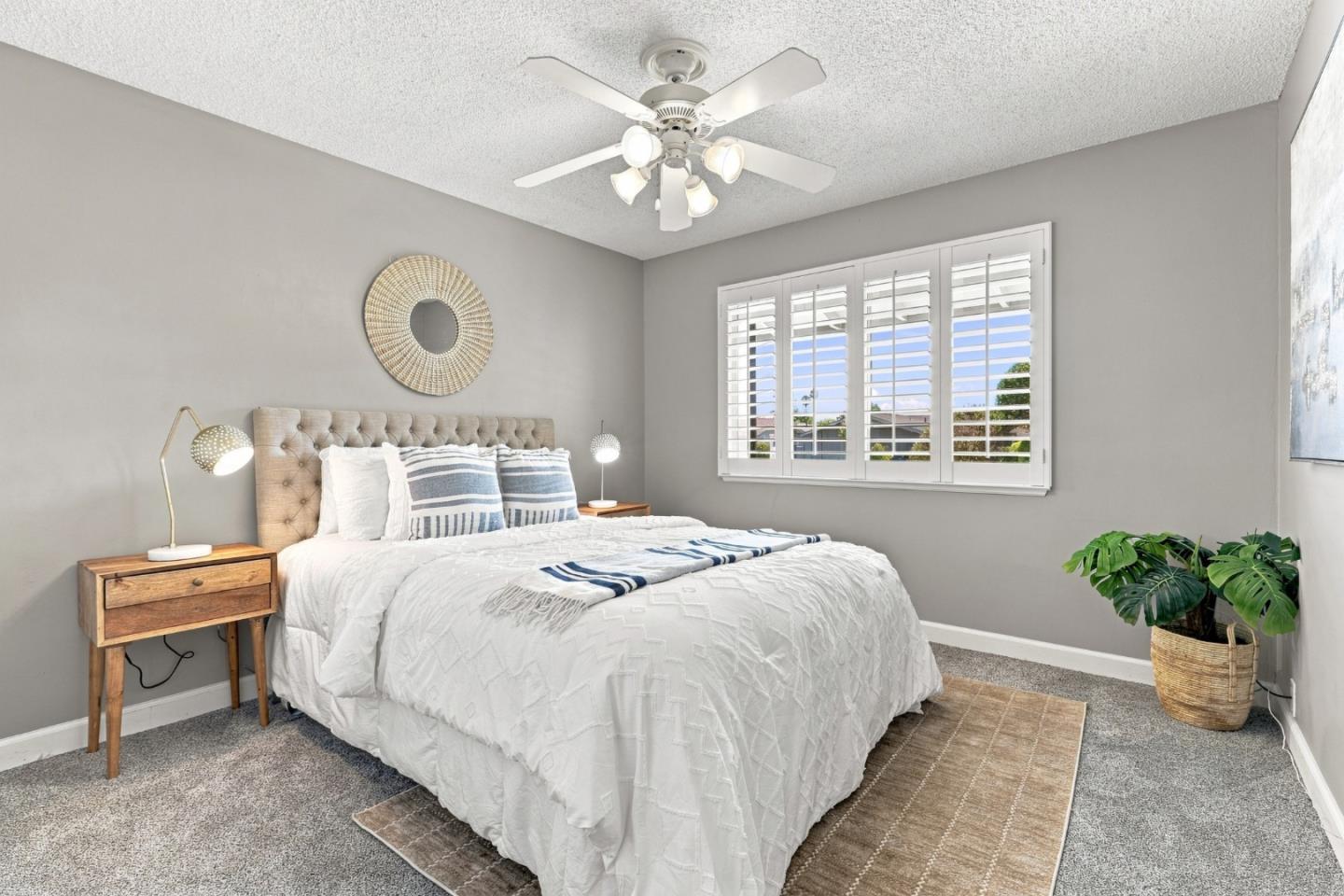 1427 Glen Ellen WAY