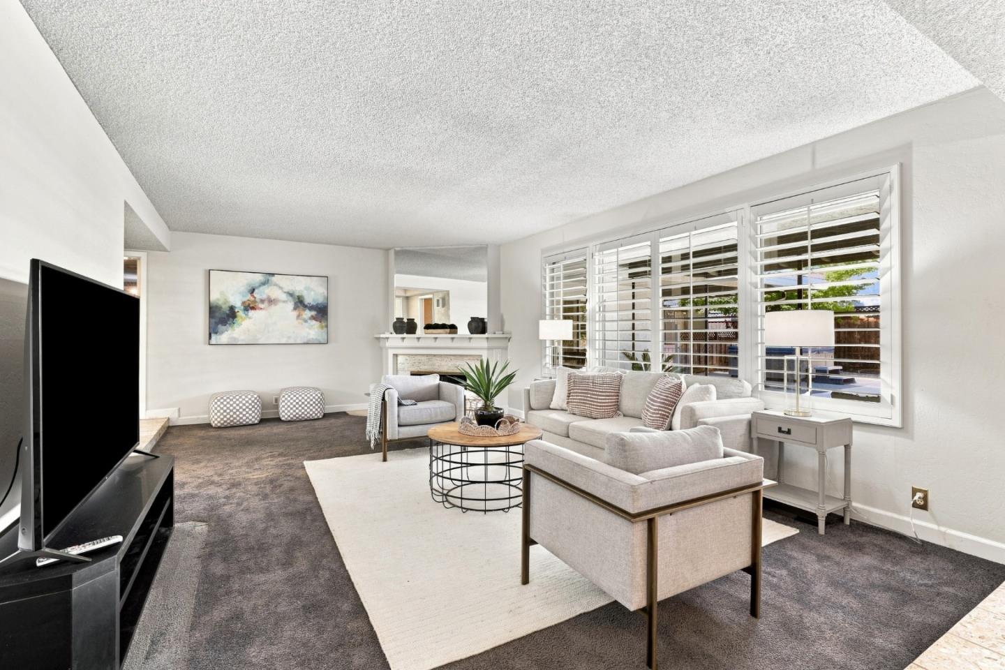 1427 Glen Ellen WAY