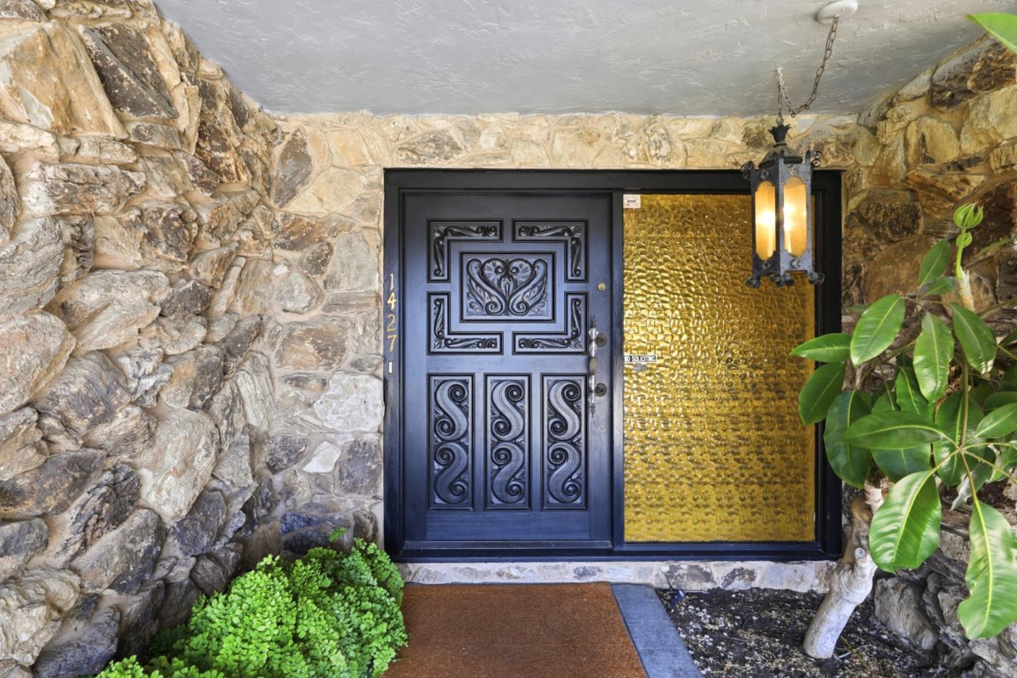 1427 Glen Ellen WAY