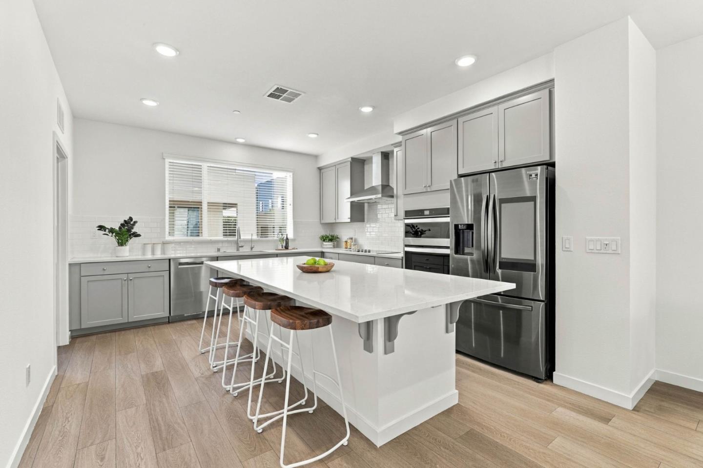 468 Deborah CT
