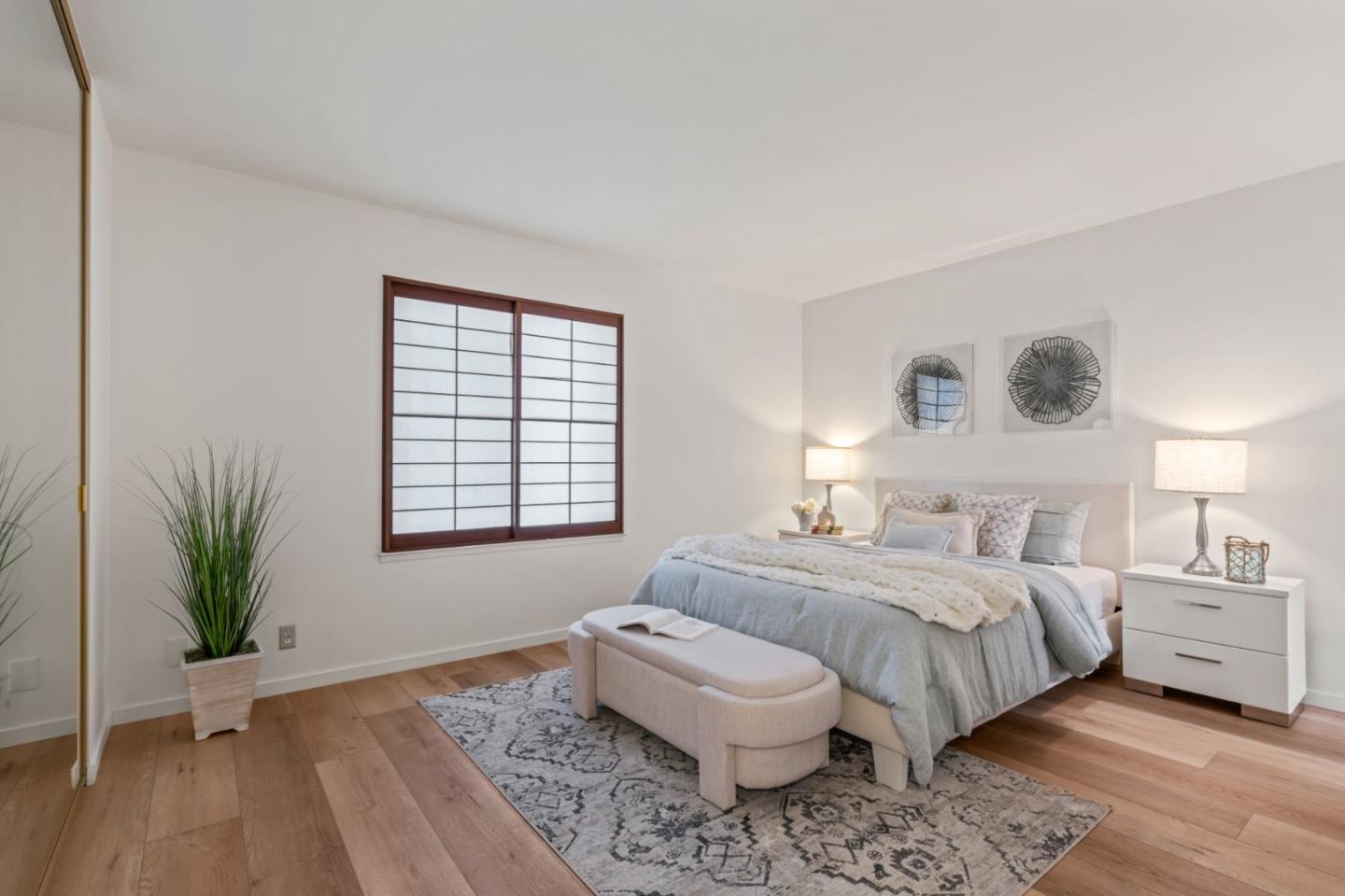 570 Latimer CIR