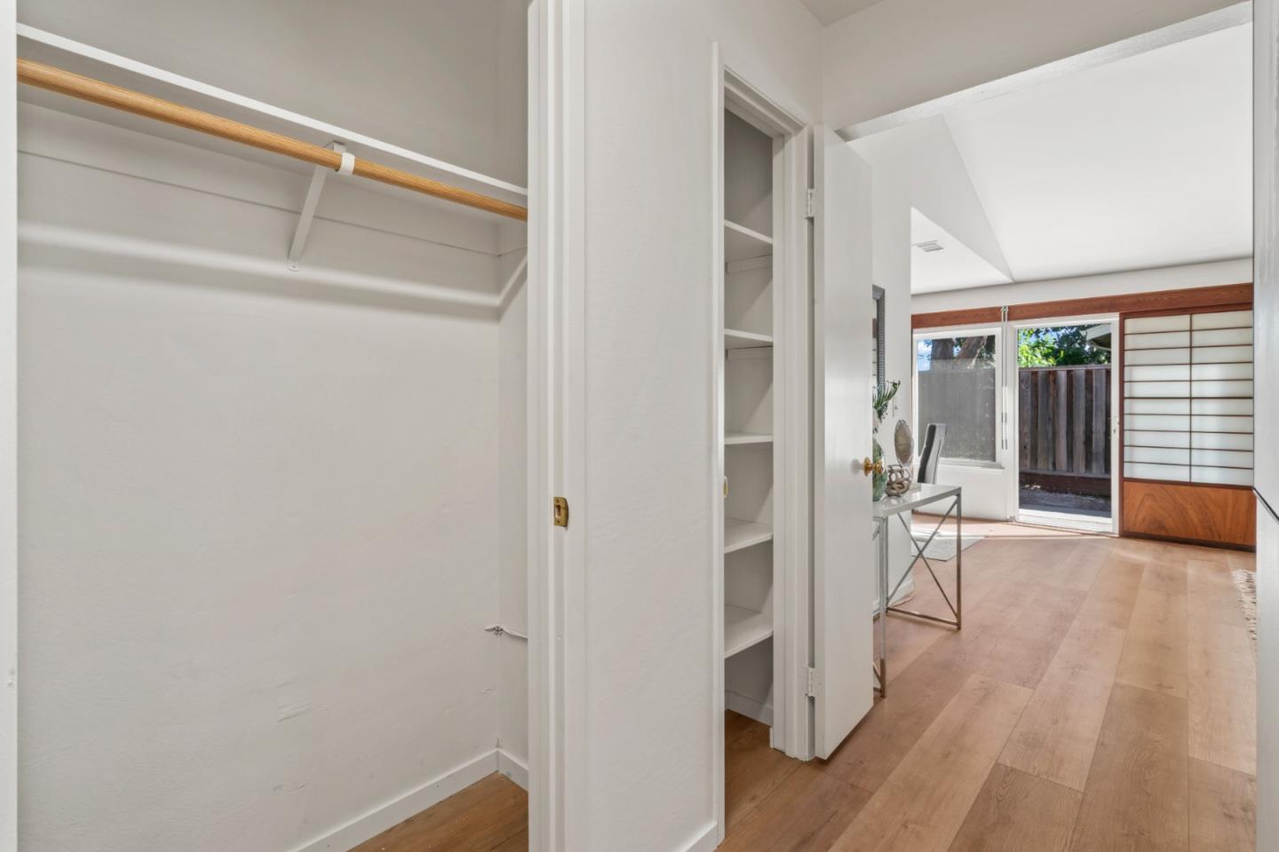 570 Latimer CIR