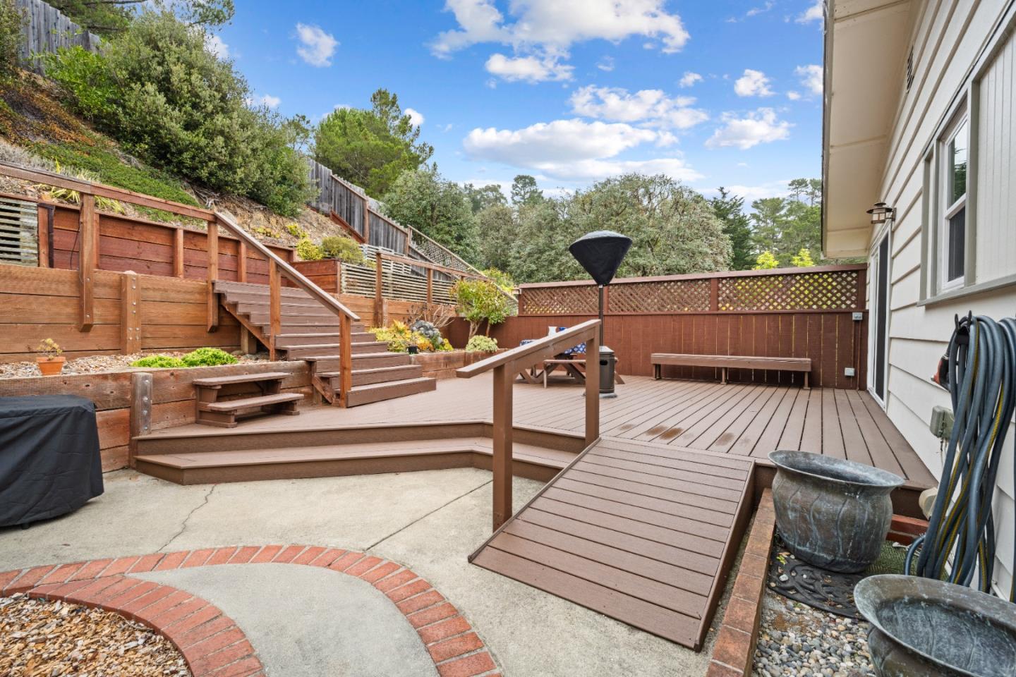 1012 Banyan WAY