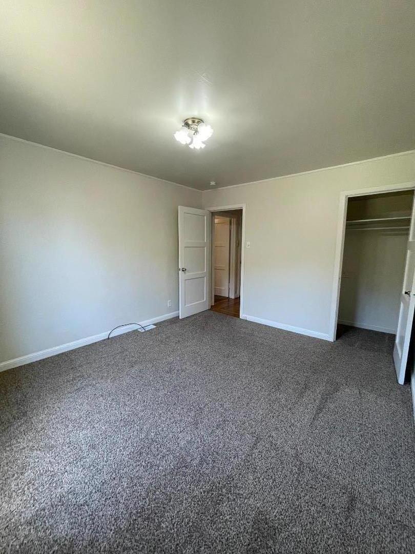 627 Midway AVE