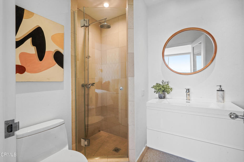 100 S Doheny Drive 1002
