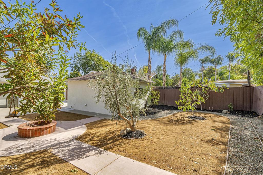 5119 Canoga Avenue