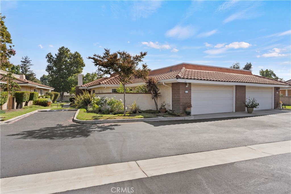 2227 Portola Lane