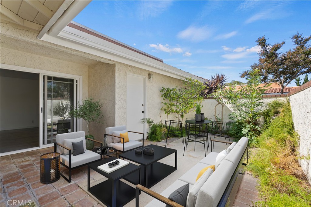 2227 Portola Lane