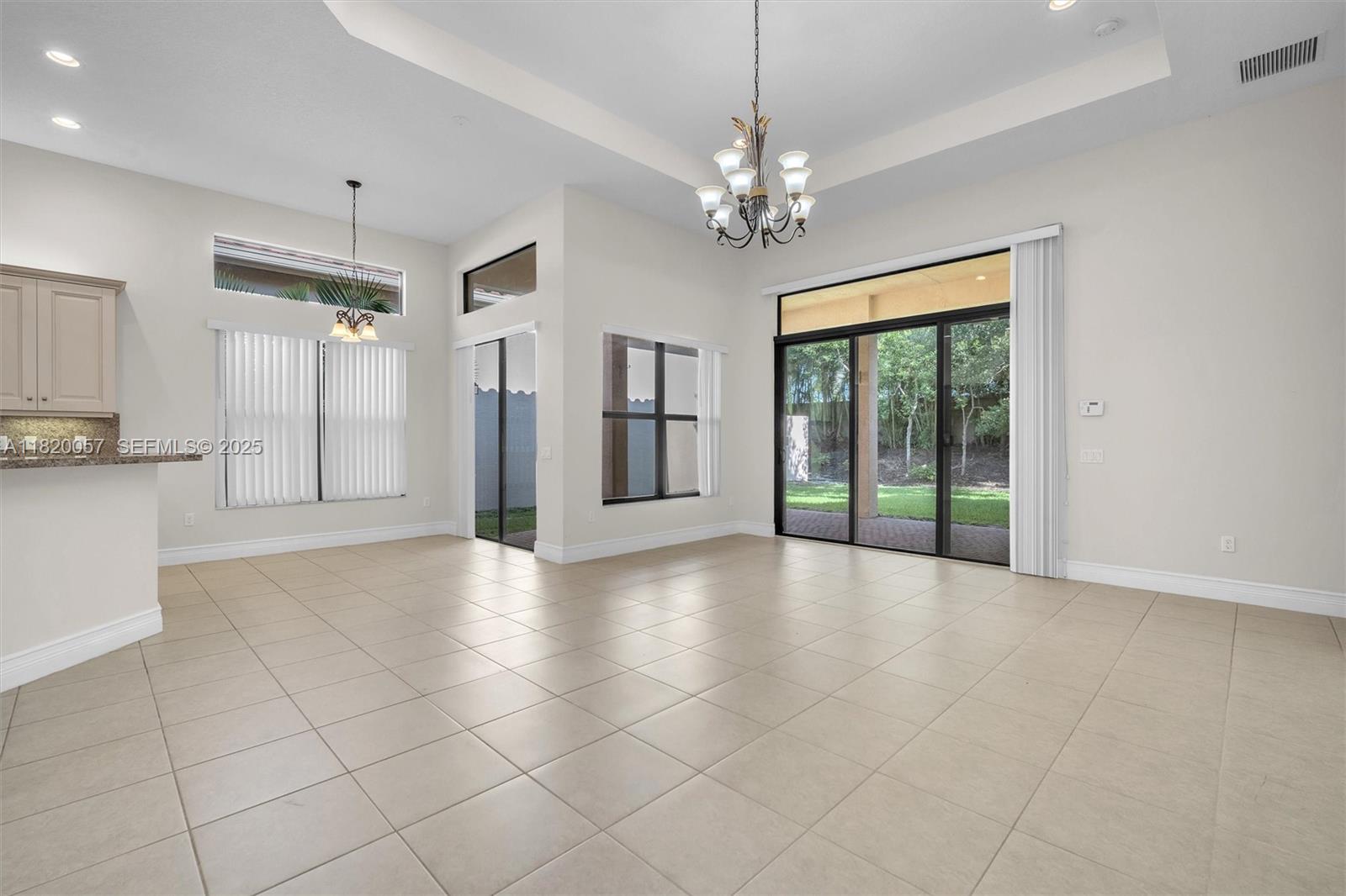16927 Bridge Crossing Circle 0