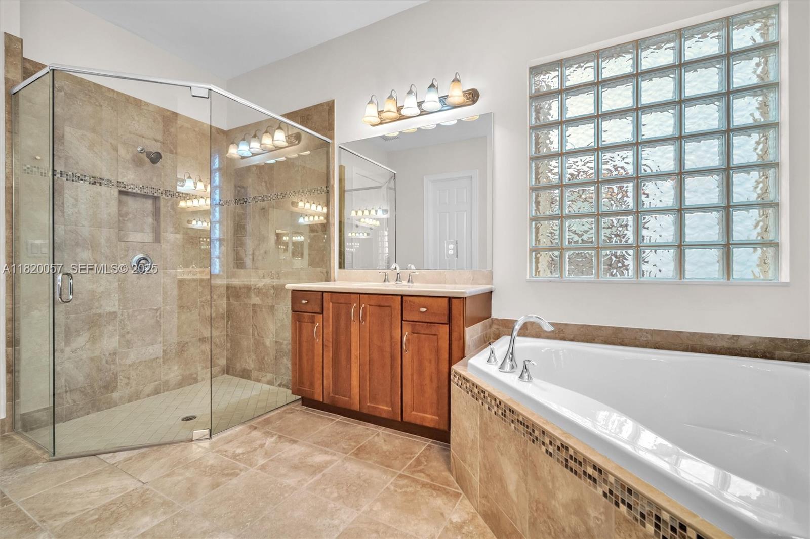 16927 Bridge Crossing Circle 0