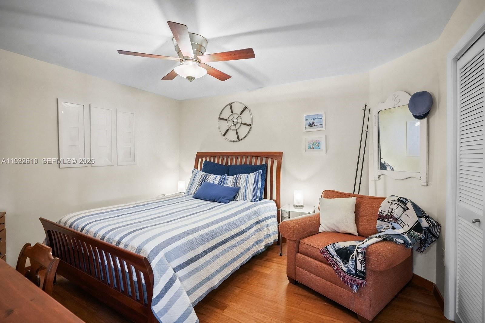 6423 Collins Avenue 1005
