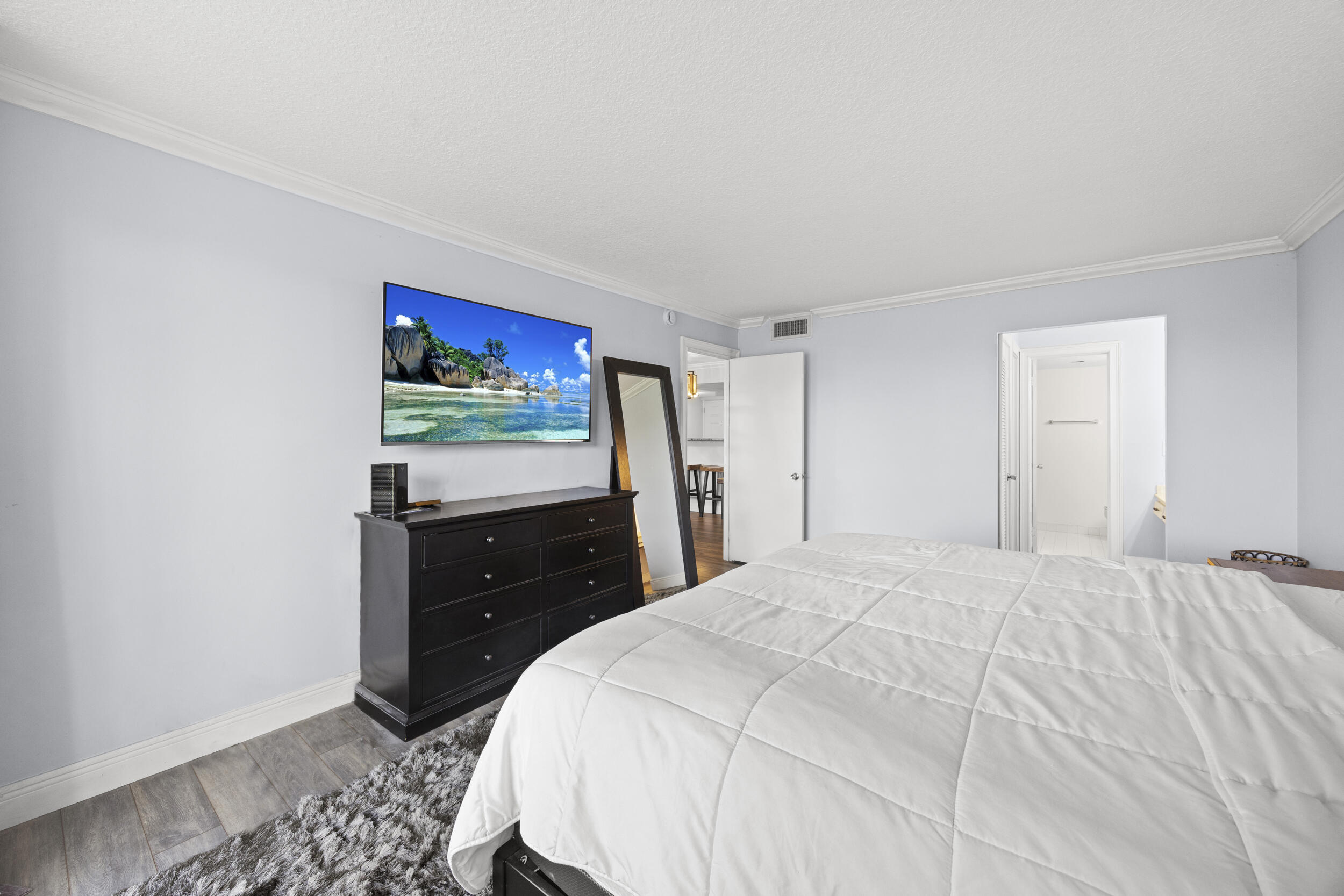 5301 NW 2nd Avenue 1010