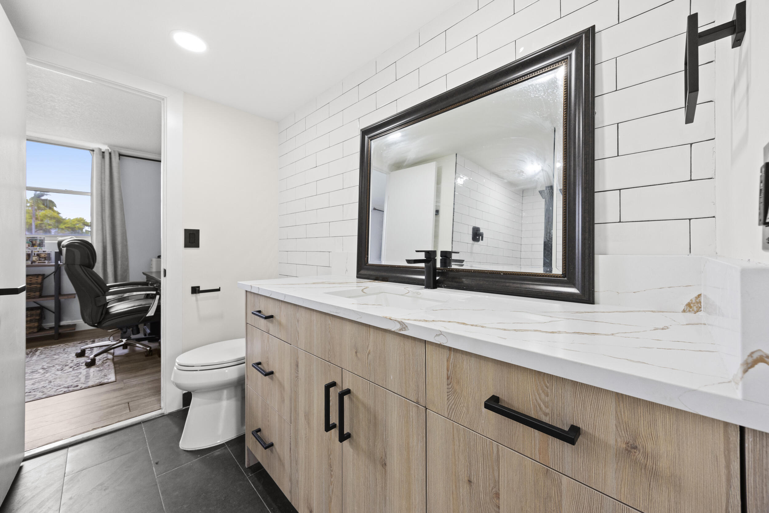 5301 NW 2nd Avenue 1010