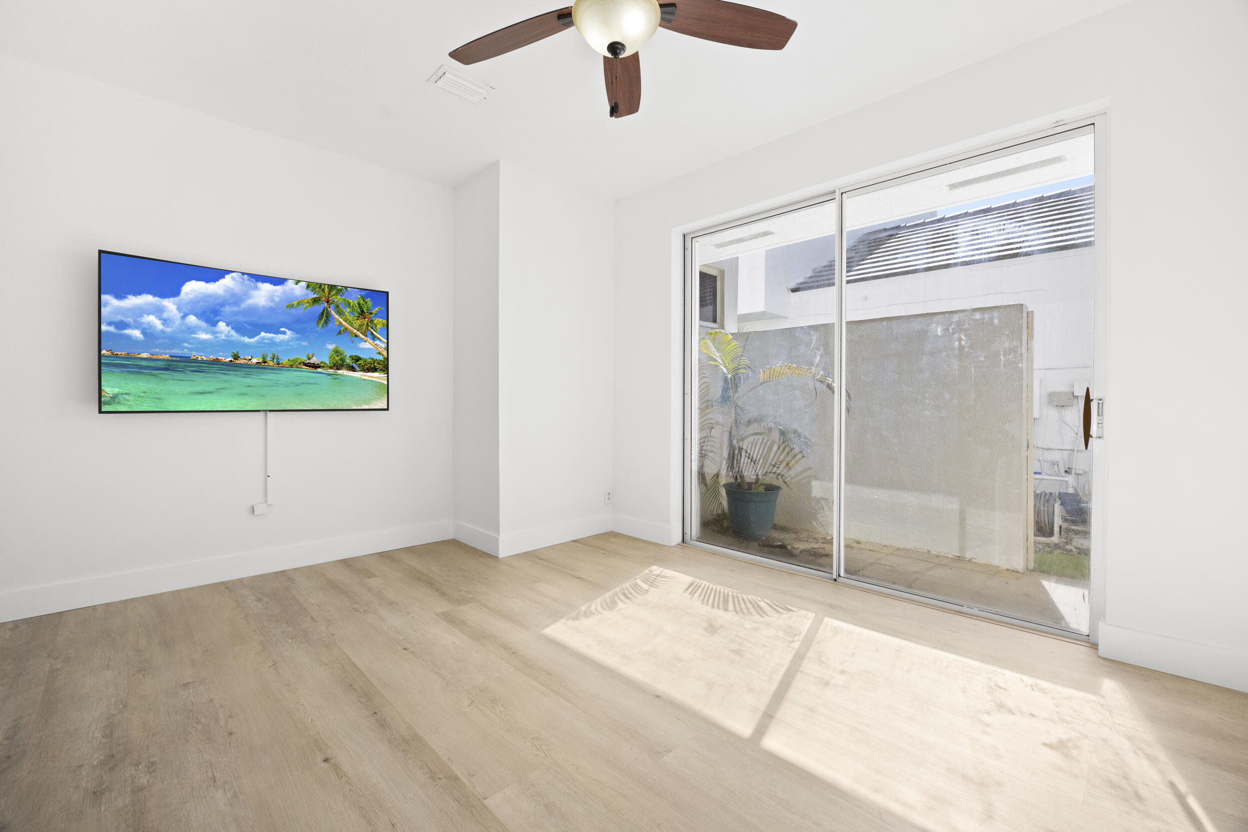 17192 Newport Club Drive