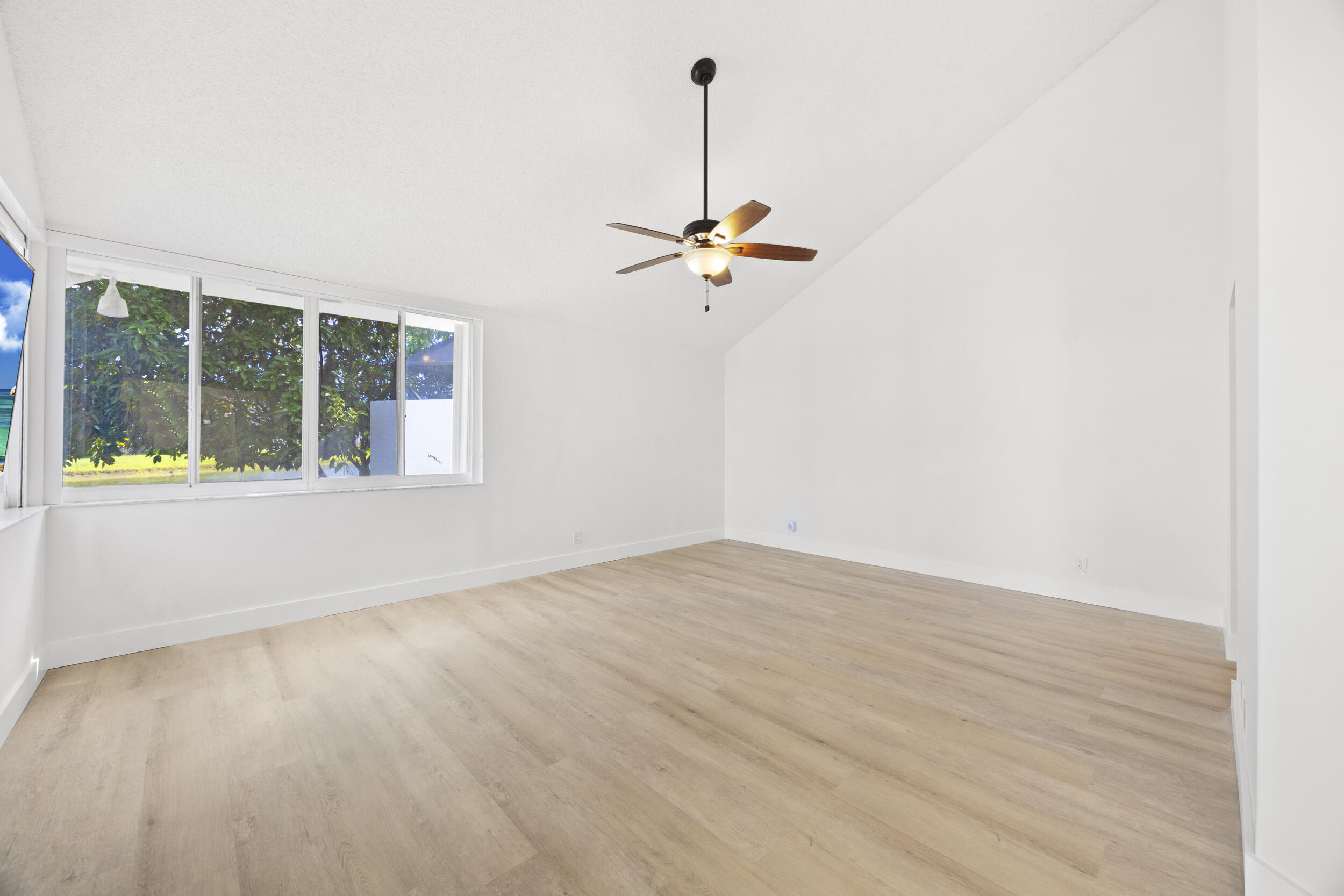 17192 Newport Club Drive