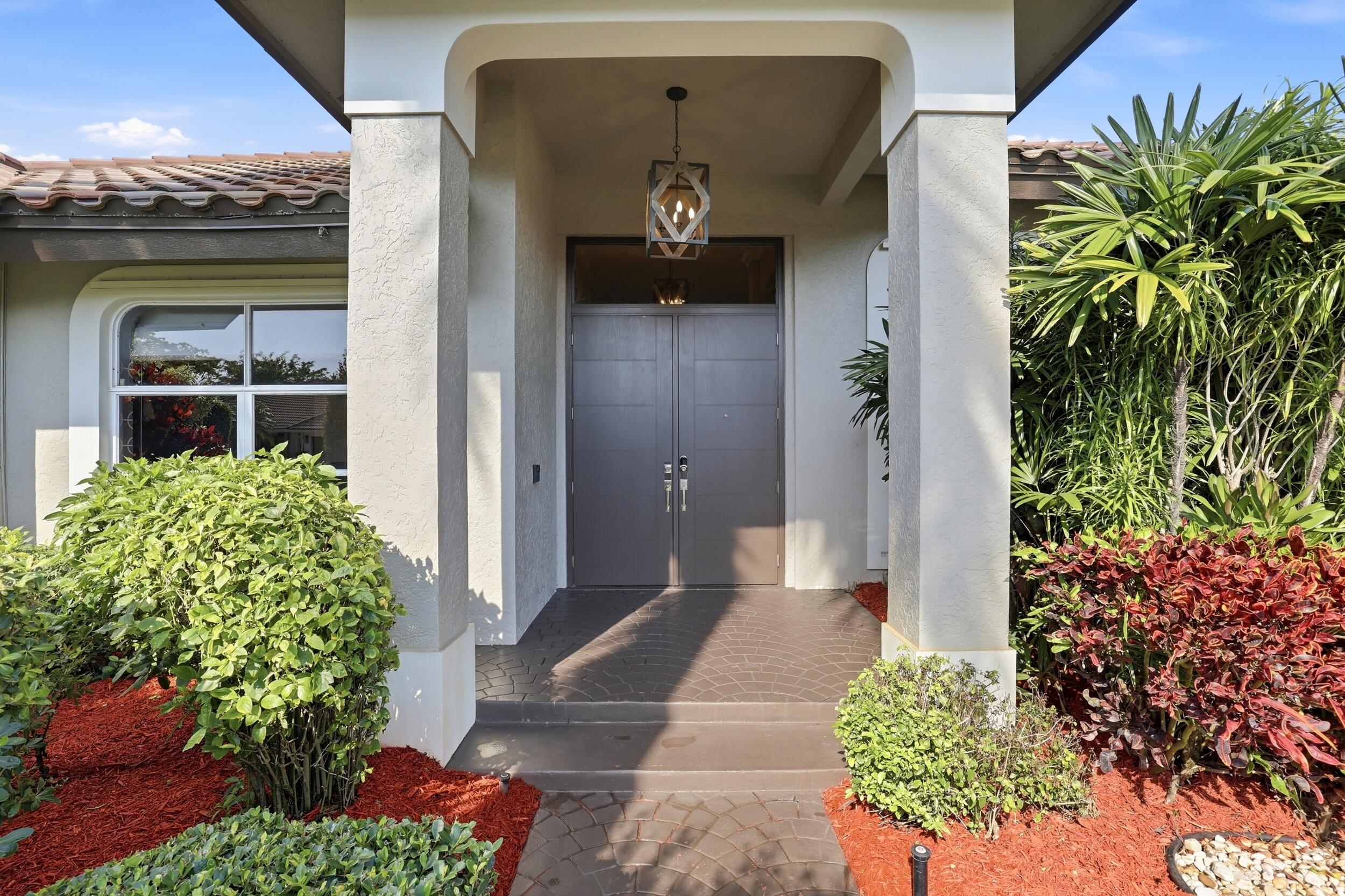 4445 NW 28th Way