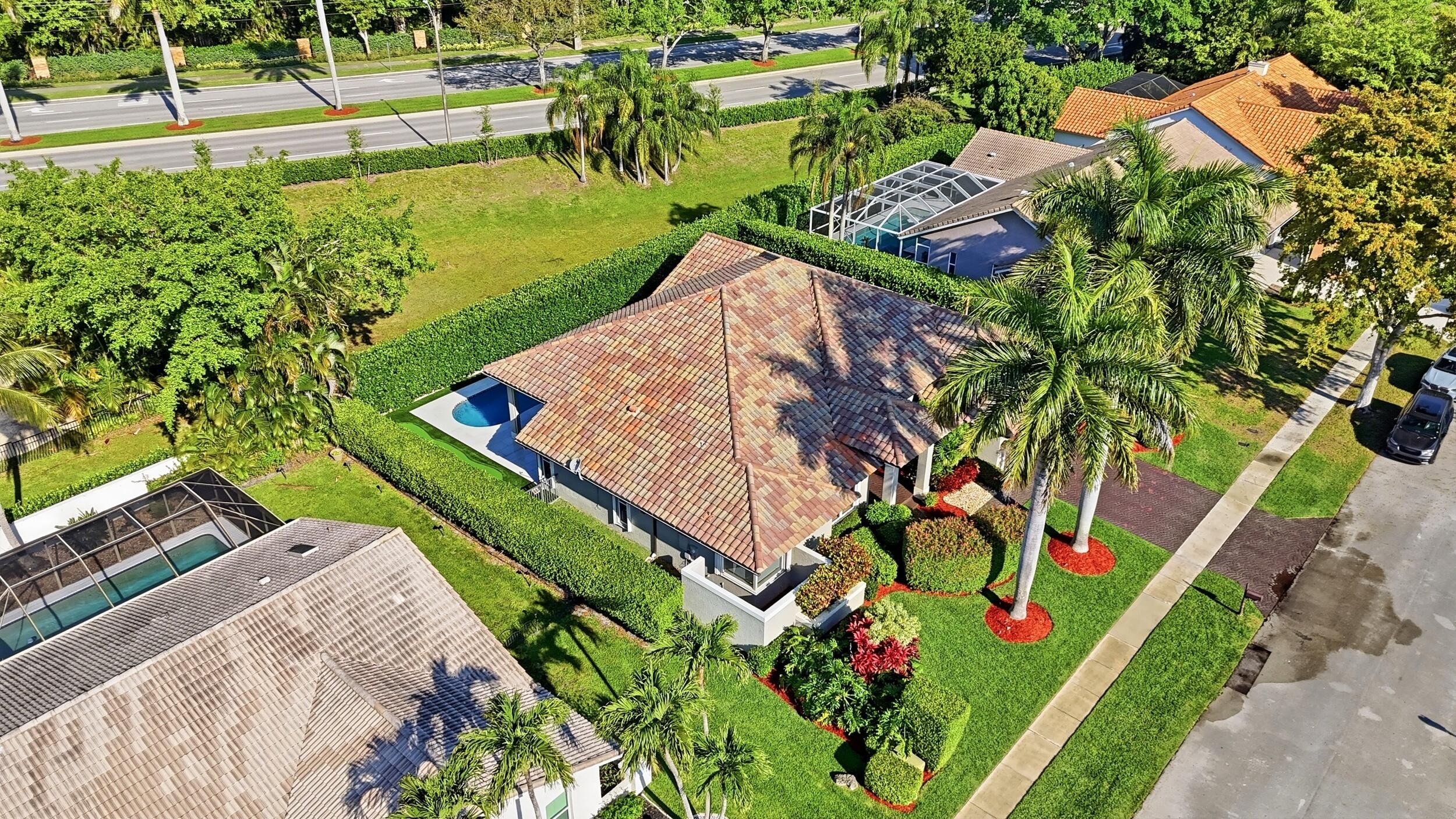 4445 NW 28th Way