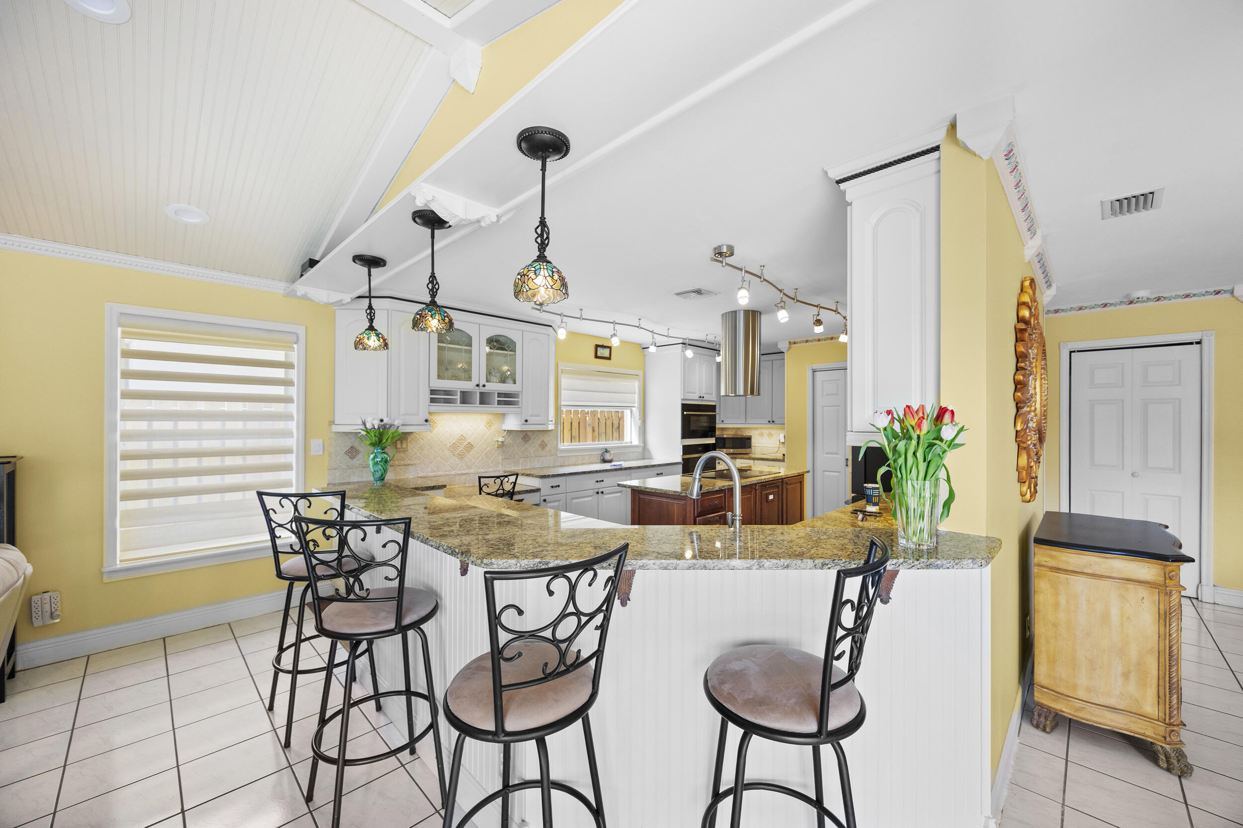 5597 Descartes Circle