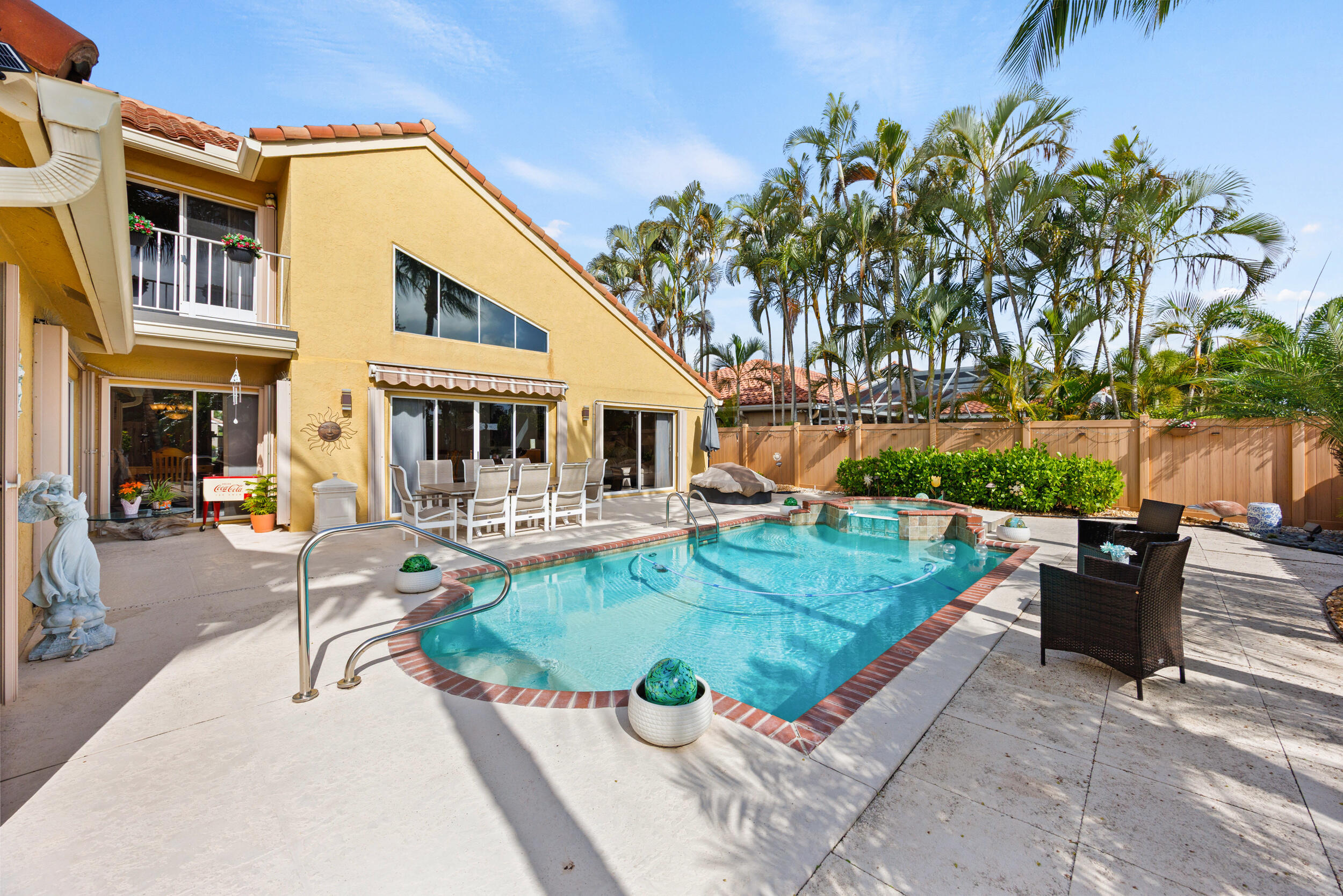 5597 Descartes Circle