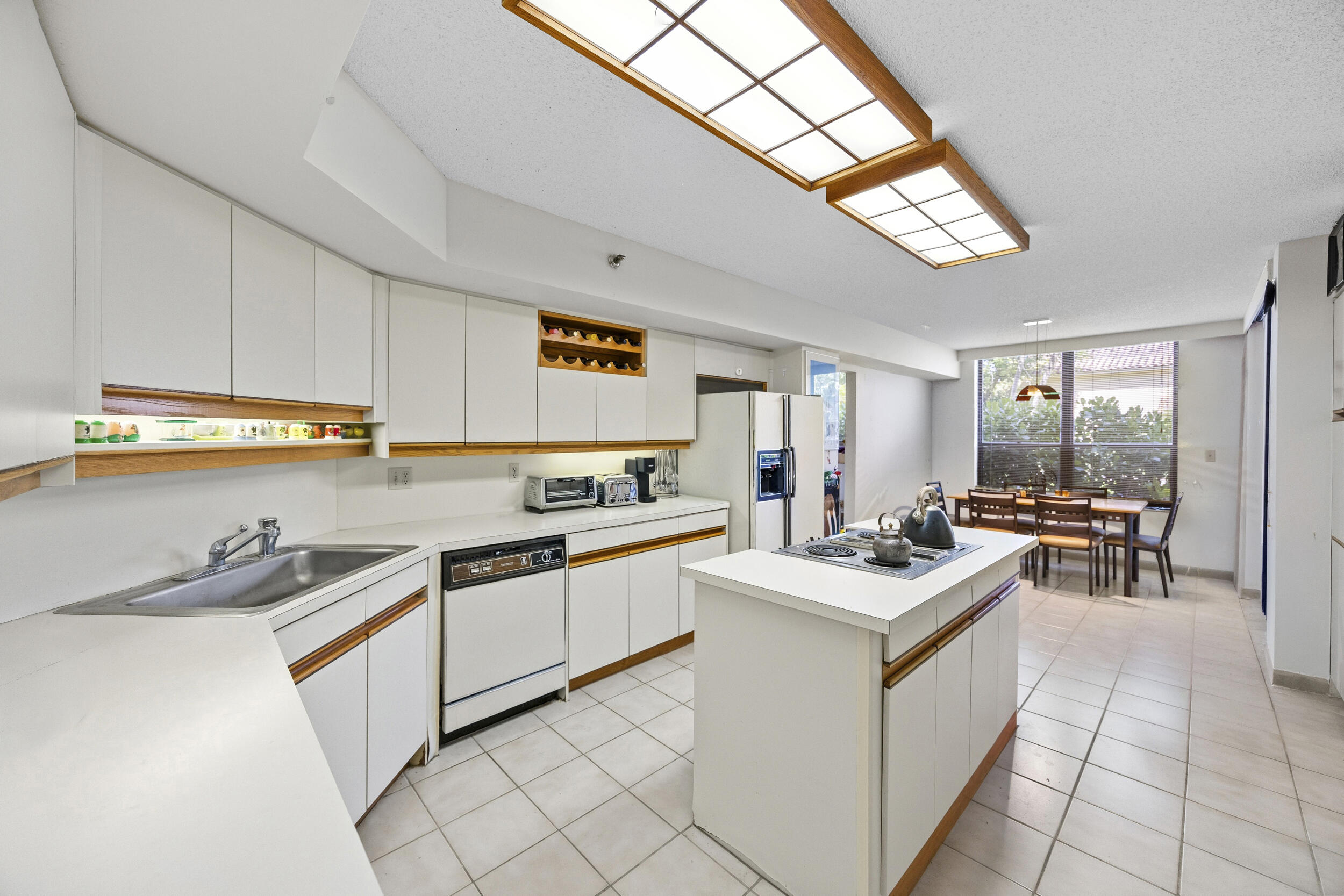 7209 Promenade Drive